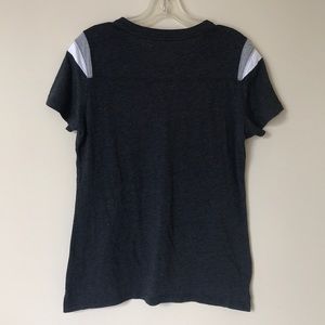 Nike Tops - Nike Women’s V-Neck Color Block Tee - L Nike Tops - Nike Women’s V-Neck Color Block Tee - L